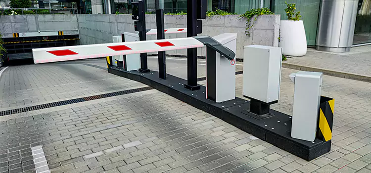 Custom Gate Design & Integration Golden Gate